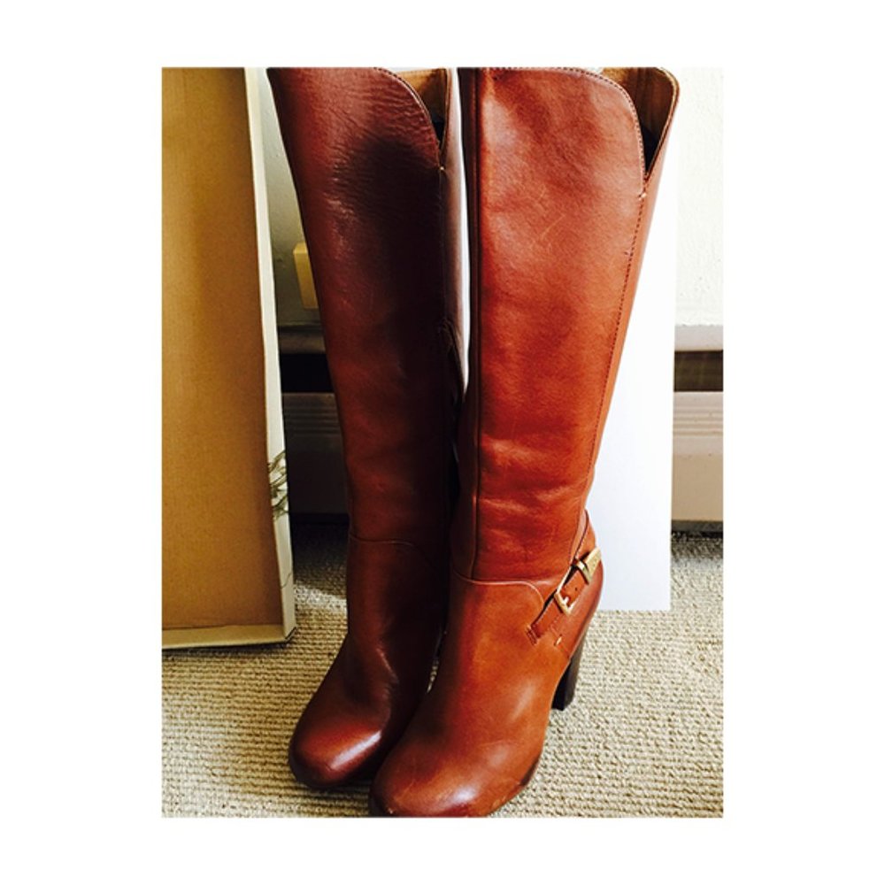 Sofft Brand Leather Calf High Boots Size 6